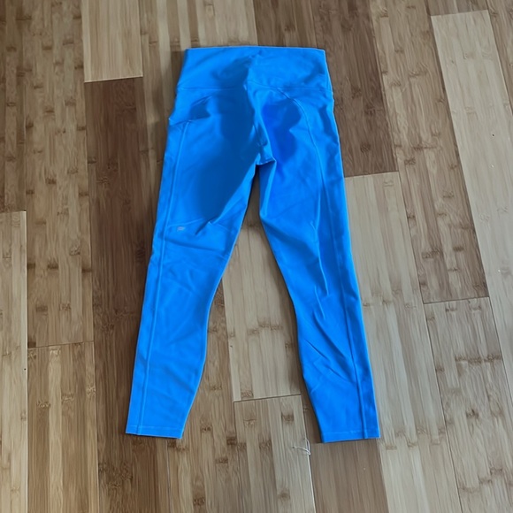 Fabletics 7/8 Leggings - Picture 2 of 3